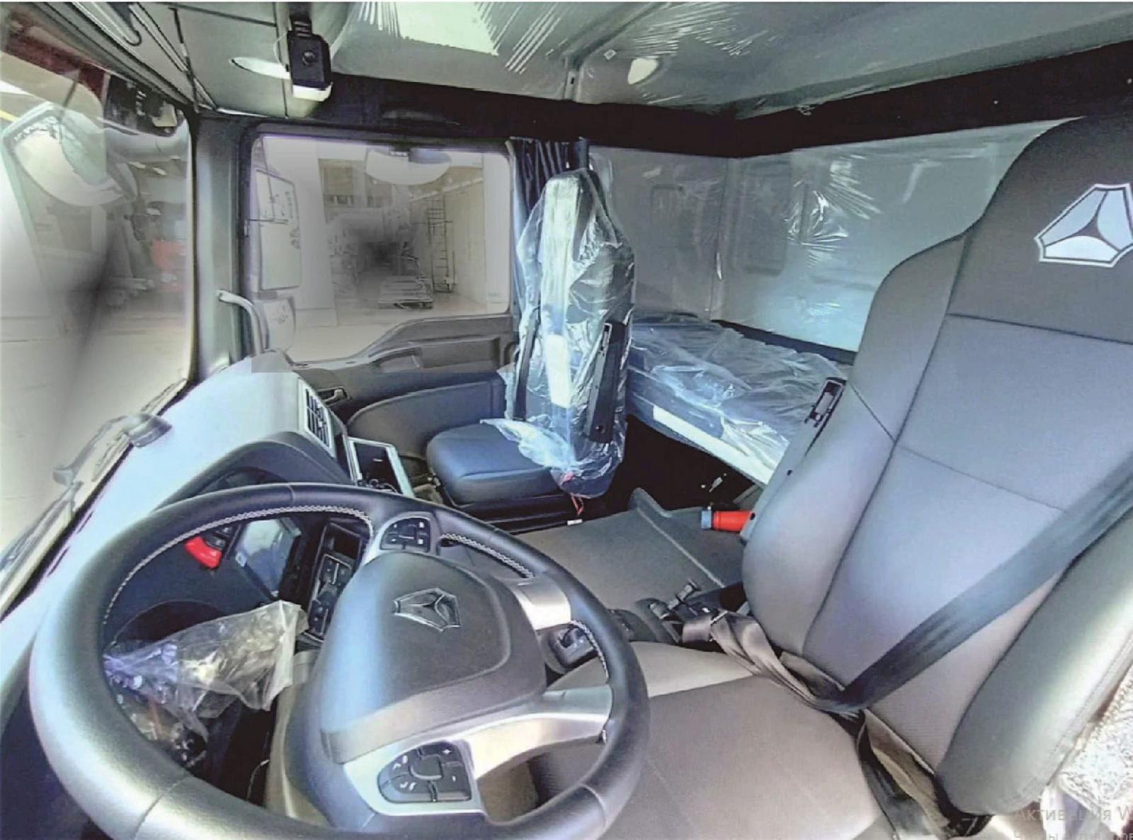 Фургон изотермический SITRAK C7H | СИТРАК 6×2, 53 куб. с АКПП, 400 л.с.