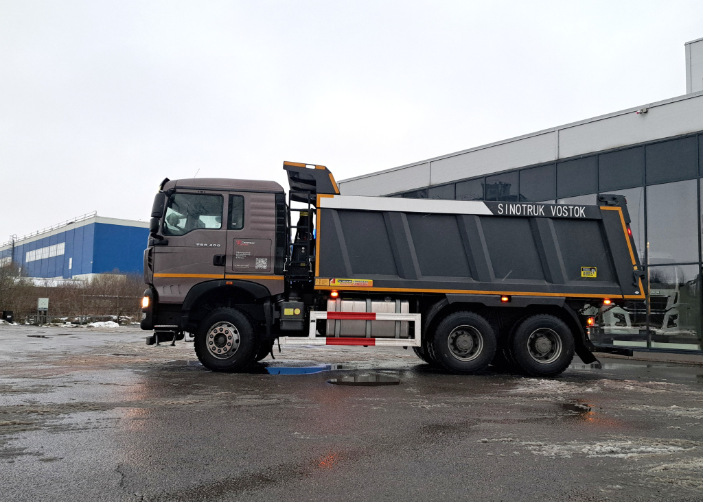 HOWO T5G 6x4