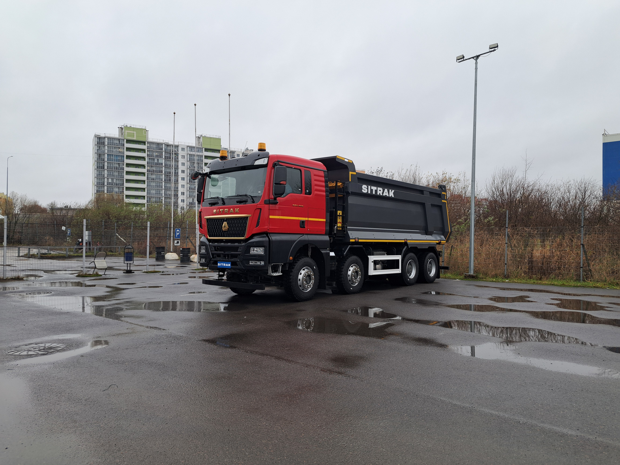 Самосвал SITRAK C7H MAX GOLD 8Х4 | 26 куб.