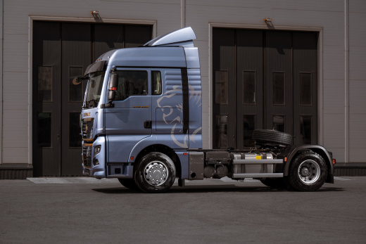 SITRAK C7H MAX 4Х2 | цвет кабины Васильковый