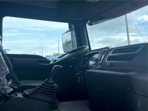 Самосвал SITRAK C7H 8Х4 | 35 куб.