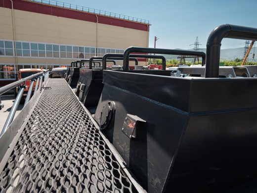 Автотопливозаправщик (АТЗ-20/4) HOWO T5G