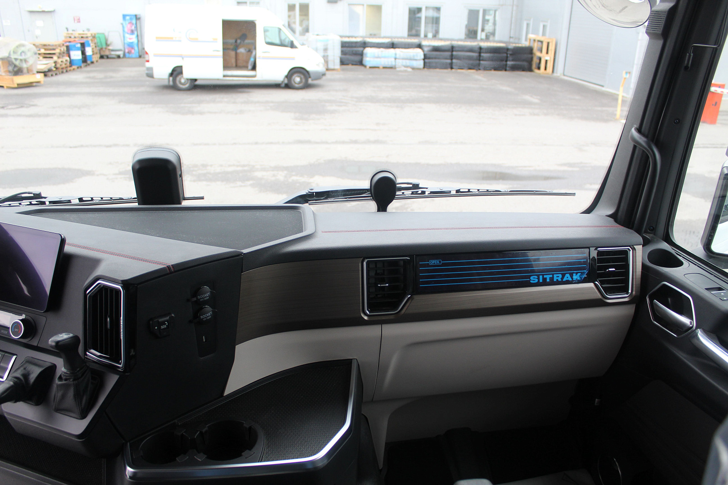 Sitrak C7H MAX