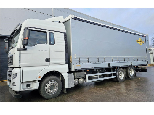Автомобиль бортовой с тентом SITRAK | СИТРАК 6x2, 400 л.с. с АКПП
